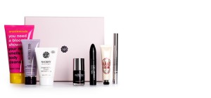 Gift idea: Subscription to Glossy Beauty Box