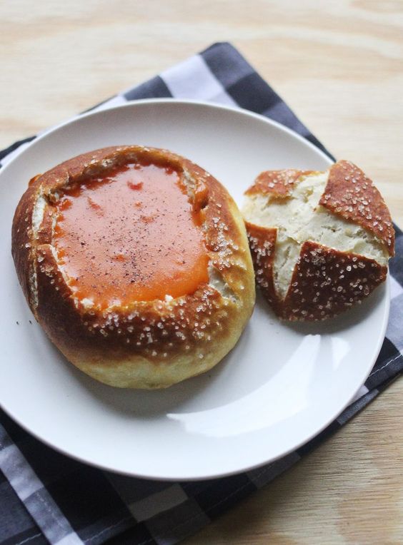 EEEasy Pretzel Bread Bowls