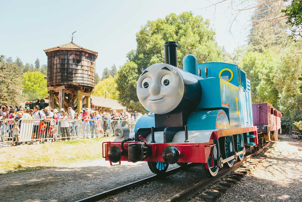 Thomas the Train visits Grapevine, Texas! {+ Ticket Giveaway} GenPink